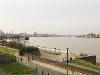 Exclusive Riverview Apartamento *